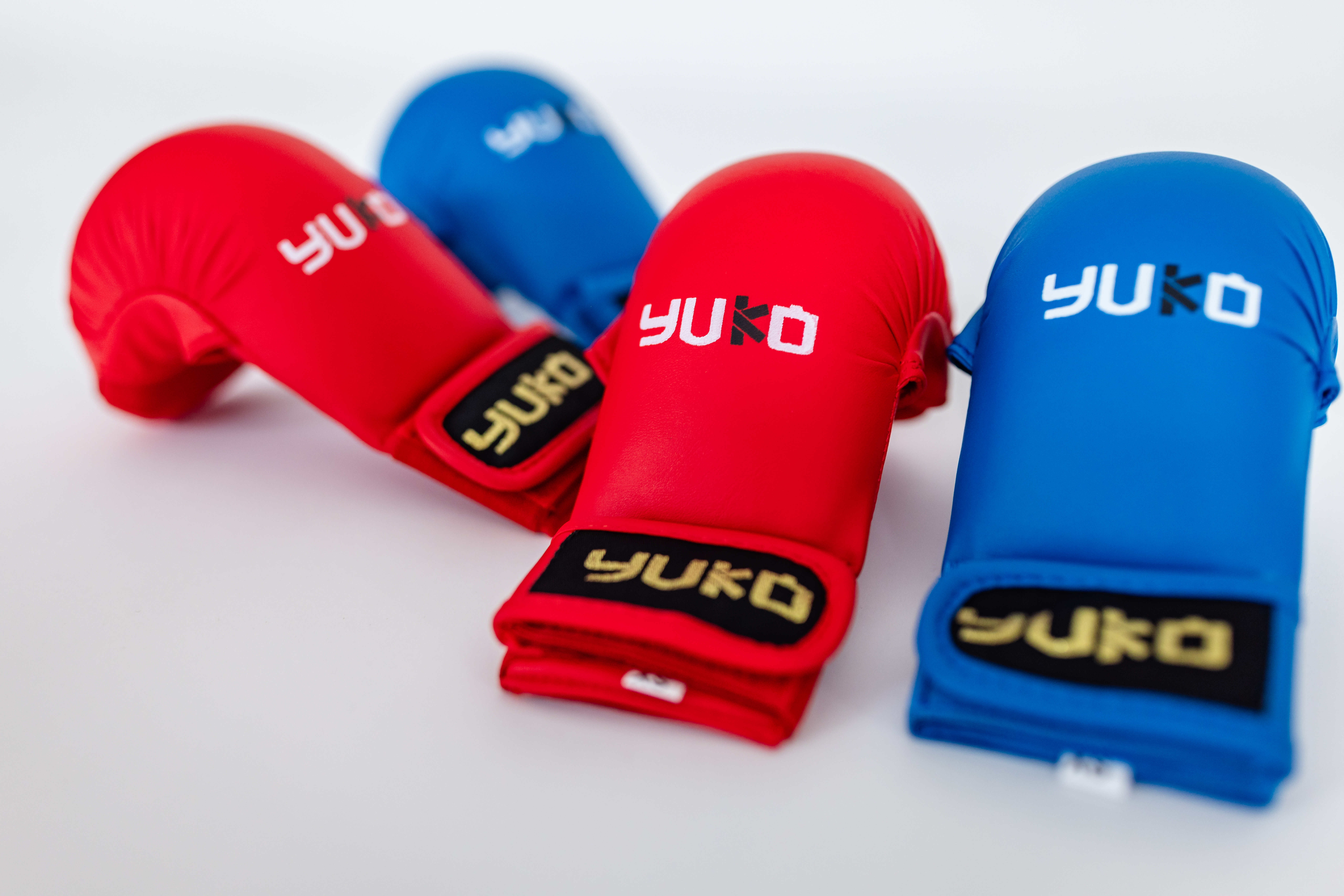 Gloves Yuko